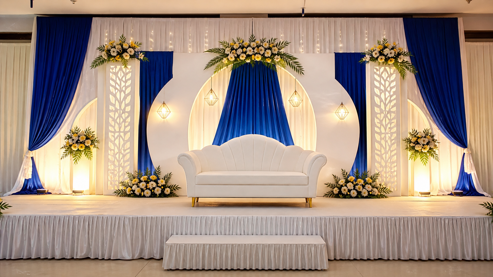 Blue wedding stage decoration design